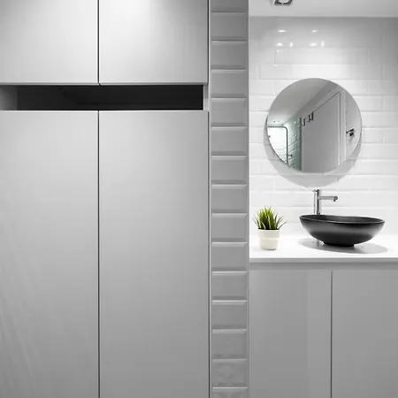 Nyma White Apartments, The Luxury * 塞萨洛尼基