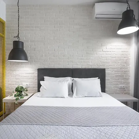 公寓 Nyma White Apartments, The Luxury