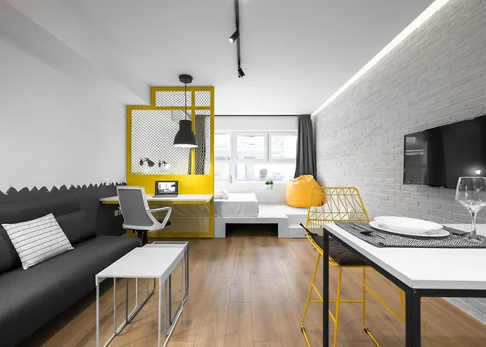 Nyma White Apartments, The Luxury *