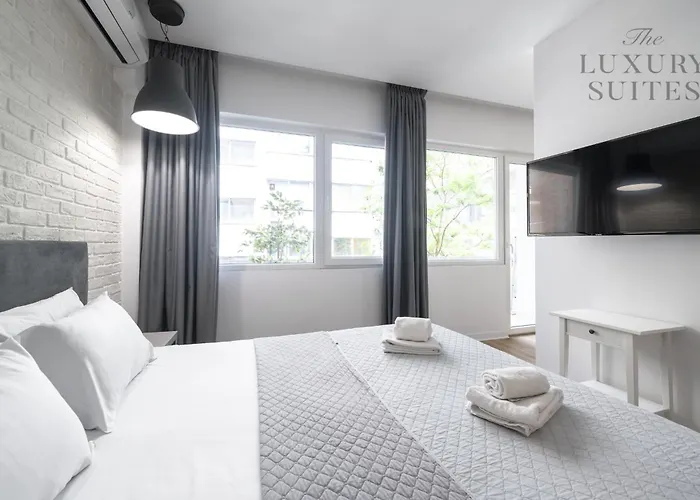Nyma White Apartments, The Luxury *