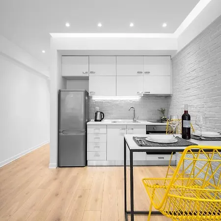 Nyma White Apartments, The Luxury