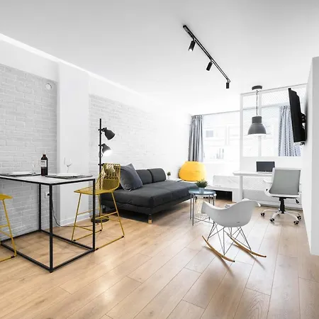 Nyma White Apartments, The Luxury *