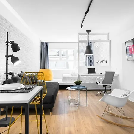 Nyma White Apartments, The Luxury 아파트 *